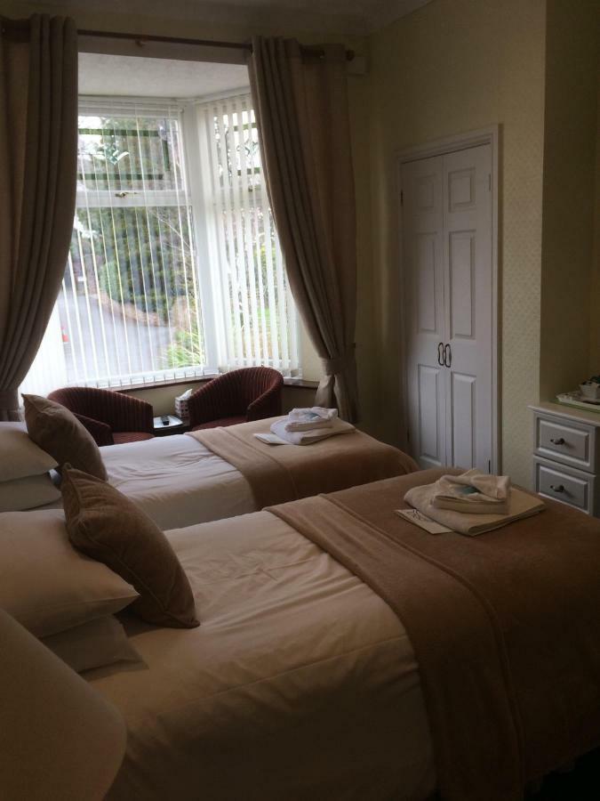 Southcombe Guesthouse Sidmouth Exterior photo